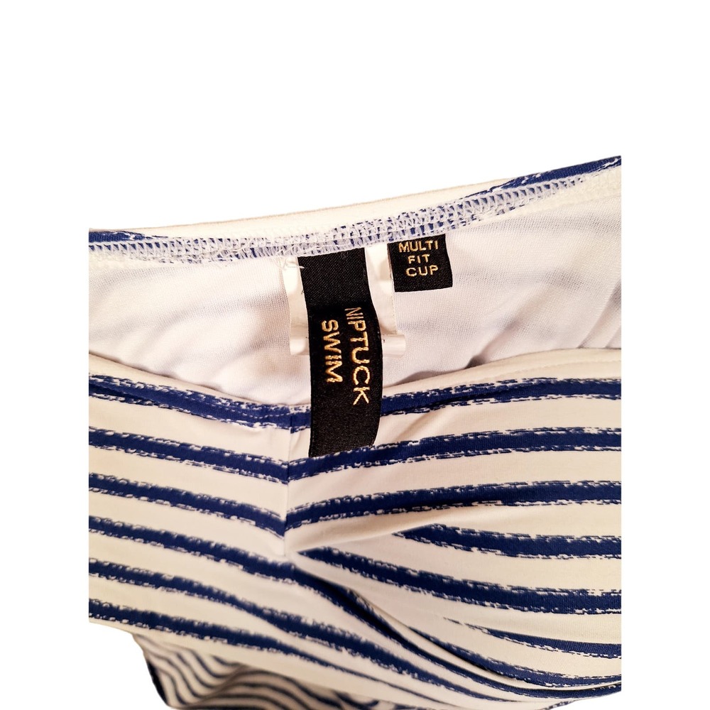 Niptuck Swim Women's One Piece Bathing Suit Top Size 14 Multi-Fit Cup - Picture 7 of 8